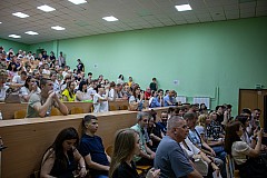 Img25-0408.jpg
